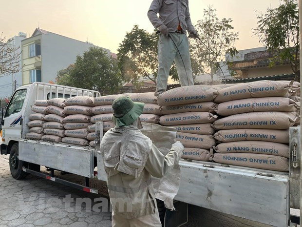 Vật liệu xây dựng đồng loạt giảm sản lượng sản xuất và mức tiêu thụ ảnh 1