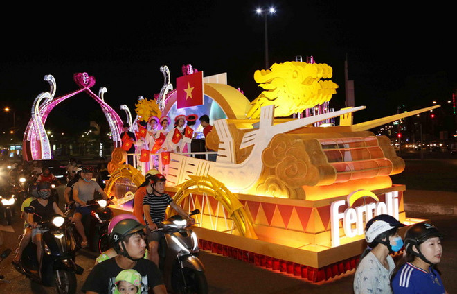 Du lịch Đà Nẵng thu 7.600 tỷ đồng chỉ trong 5 tháng đầu năm ảnh 1