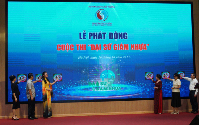 Phát động cuộc thi ‘Đại sứ giảm nhựa’ cho học sinh Trung học Cơ sở ảnh 1