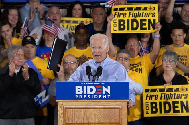 Cuộc chiến Donald Trump-Joe Biden mang lại lợi ích cho cả hai ảnh 1