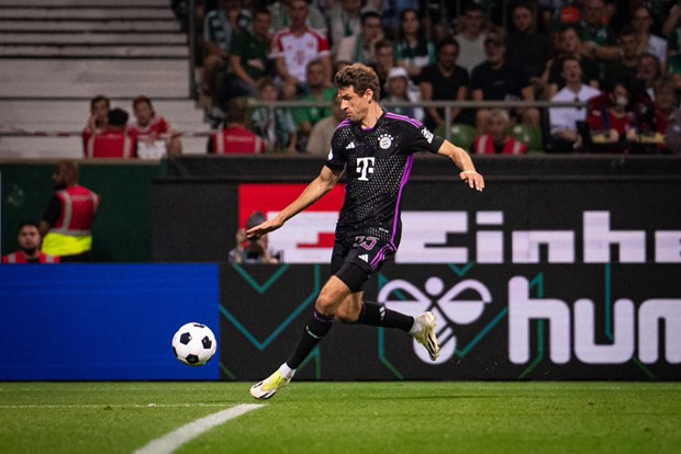 Harry Kane ghi bàn, Bayern thắng tưng bừng ngày ra quân Bundesliga ảnh 3