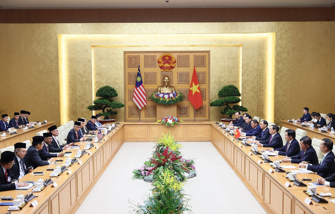 Thủ tướng Phạm Minh Chính và Thủ tướng Malaysia Anwar Ibrahim hội đàm. (Ảnh: Dương Giang/TTXVN) Thủ tướng Phạm Minh Chính hội đàm với Thủ tướng Malaysia Anwar Ibrahim ảnh 3