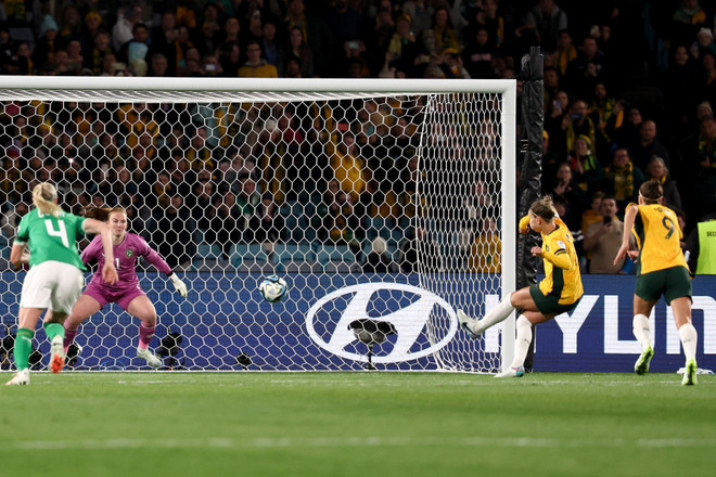 Australia đánh bại CH Ireland ở ngày ra quân World Cup Nữ 2023 ảnh 2