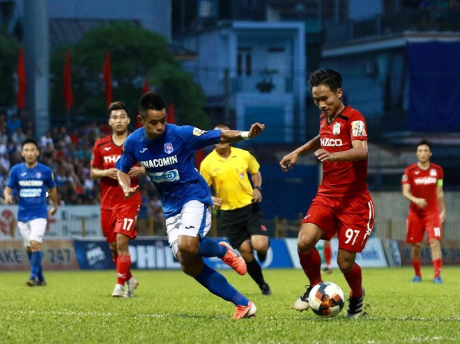 Kết quả vòng 15 V-League: HAGL rơi xuống nhóm 'cầm đèn đỏ' ảnh 1