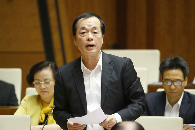 Quốc hội: Hai Bộ trưởng chia sẻ về cấp sổ hồng cho bất động sản ảnh 1