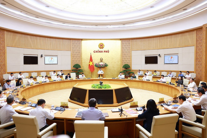 Phiên họp Chính phủ chuyên đề về xây dựng pháp luật tháng 9. (Ảnh: Dương Giang/TTXVN) TTXVN_2309 Thu tuong (3).jpg