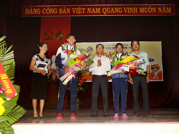 Khen thưởng các huấn luyện viên, vận động viên xuất sắc tại SEA Games ảnh 1