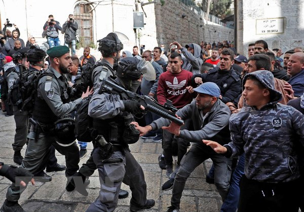 Israel đóng cửa biên giới với Palestine trong ngày lễ Purim ảnh 1