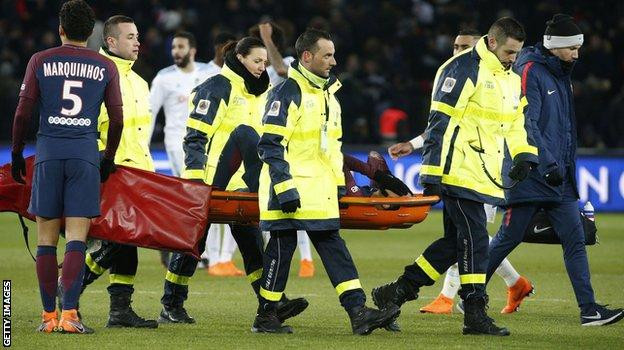 Neymar dính chấn thương nặng: PSG sợ hãi, tuyển Brazil tái mặt ảnh 2