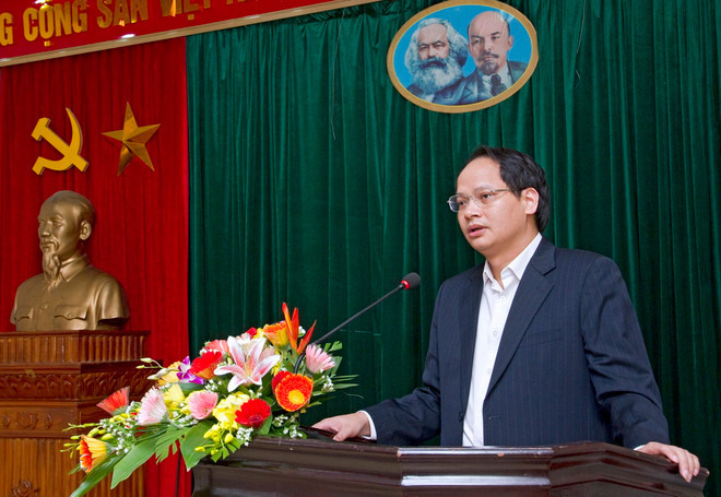 Phê chuẩn kết quả bầu chức vụ Phó Chủ tịch UBND thành phố Hà Nội ảnh 1