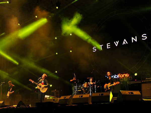 Rock Việt tự hào tỏa sáng cùng các ban nhạc rock nước ngoài ảnh 4