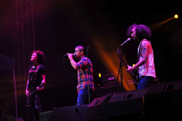 Rock Việt tự hào tỏa sáng cùng các ban nhạc rock nước ngoài ảnh 6