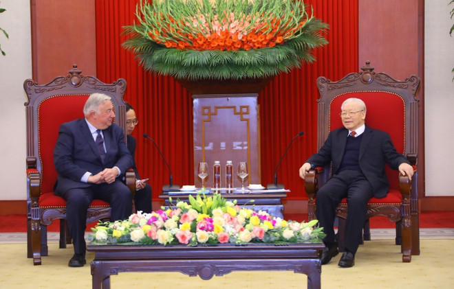Tổng Bí thư Nguyễn Phú Trọng tiếp Chủ tịch Thượng viện Cộng hòa Pháp Gérard Larcher. (Ảnh: Văn Điệp/TTXVN) Tổng Bí thư Nguyễn Phú Trọng tiếp Chủ tịch Thượng viện Pháp ảnh 1