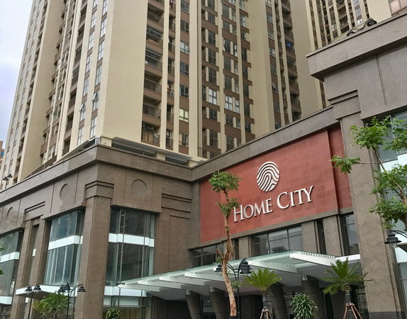 Hà Nội lần đầu tiên tiến hành bàn giao nhà kèm "sổ đỏ" ảnh 2