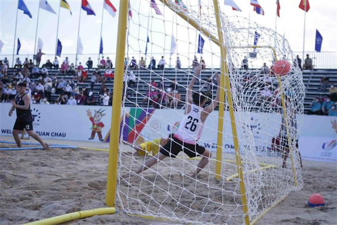 Bóng ném bãi biển SEA Games 31: Việt Nam và Philipines đều thắng lợi ảnh 1