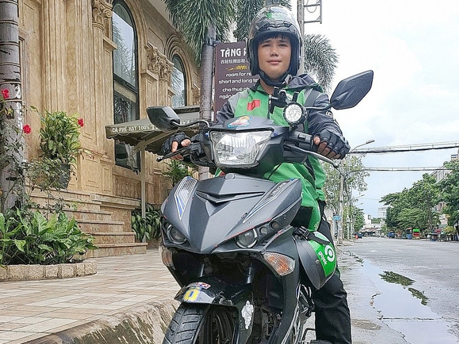 Vượt qua đại dịch COVID-19, đổi đời nhờ làm ‘xe ôm công nghệ’ ảnh 1