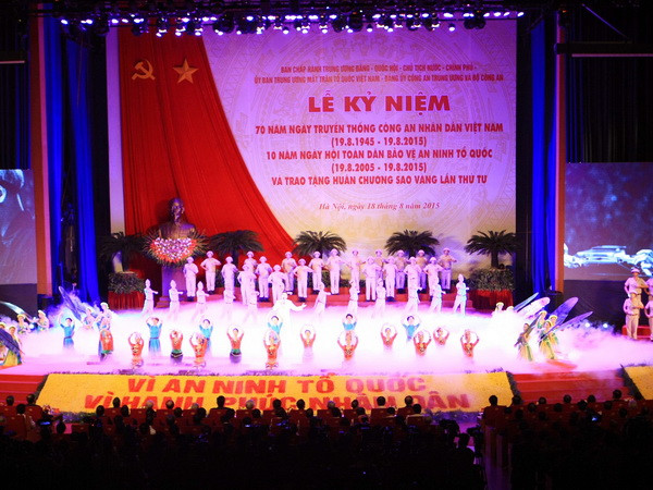 Kỷ niệm 70 năm Ngày truyền thống Công an Việt Nam tại Cuba ảnh 1