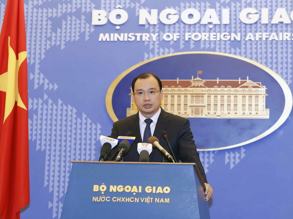 Việt Nam quan ngại trước tin Trung Quốc triển khai vũ khí ở Biển Đông ảnh 1