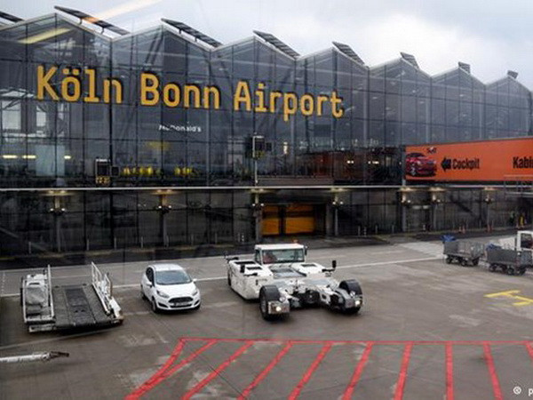 [Video] Sân bay ở Đức dừng mọi chuyến bay do xâm nhập an ninh ảnh 1