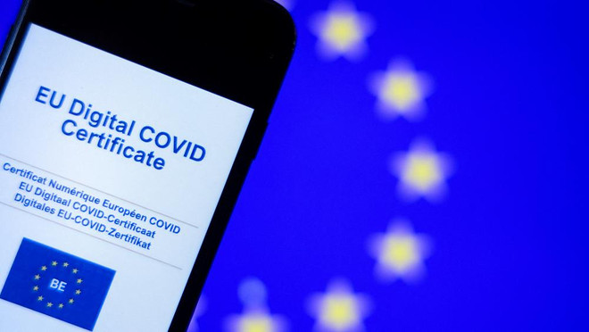 Chứng nhận vaccine kỹ thuật số của EU. (Nguồn: Getty Images) EU và Nga lên kế hoạch thảo luận về giấy chứng nhận tiêm phòng chung ảnh 1