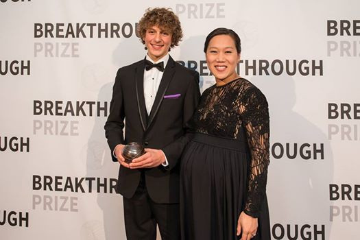 7 điều có thể bạn chưa biết về vợ của CEO Facebook Zuckerberg ảnh 4