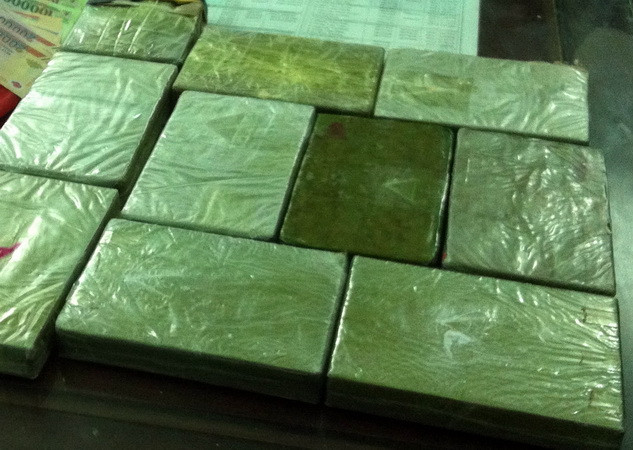 Việt–Lào phá thành công chuyên án 183LV, thu giữ 10 bánh heroin ảnh 1
