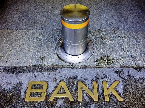 Pháp truy thuế hàng nghìn người có tài khoản nước ngoài ảnh 1