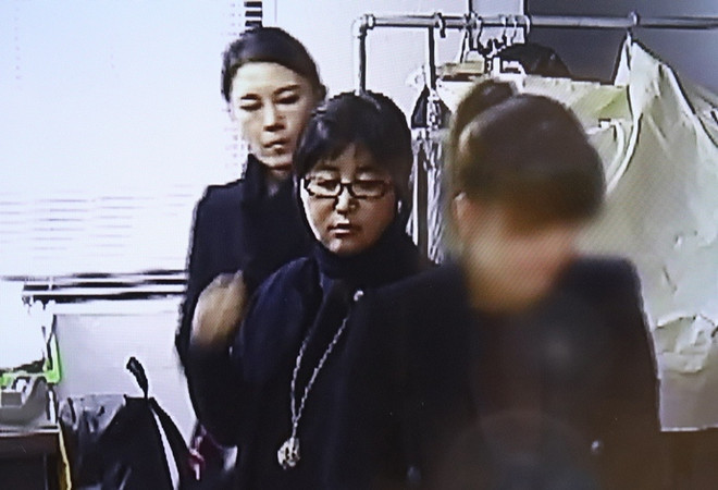 Người phụ nữ bạn thân của Tổng thống Hàn Quốc bị bắt giữ ảnh 1