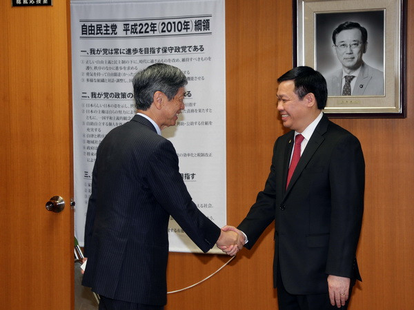 Đoàn cấp cao Ban Kinh tế Trung ương làm việc tại Nhật Bản ảnh 1