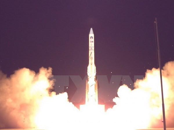 Tổng thống Nga ký sắc lệnh lập tập đoàn hàng không vũ trụ mới ảnh 1