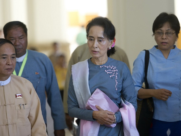 Mỹ chưa điều chỉnh các lệnh trừng phạt Myanmar sau bầu cử ảnh 1