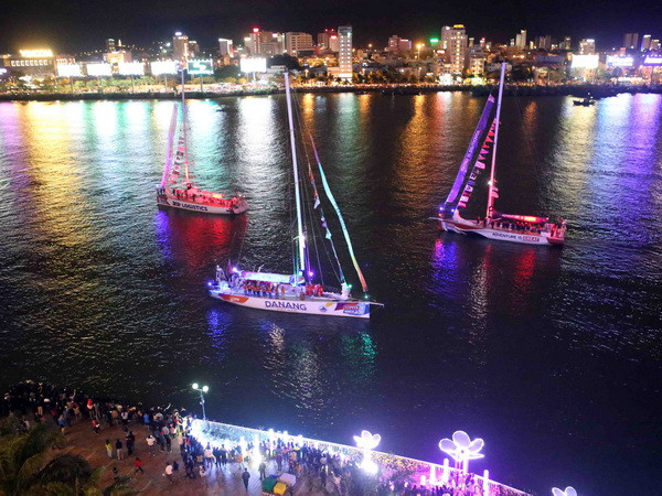 Đoàn đua thuyền buồm Clipper rời Đà Năng đi Trung Quốc ảnh 1