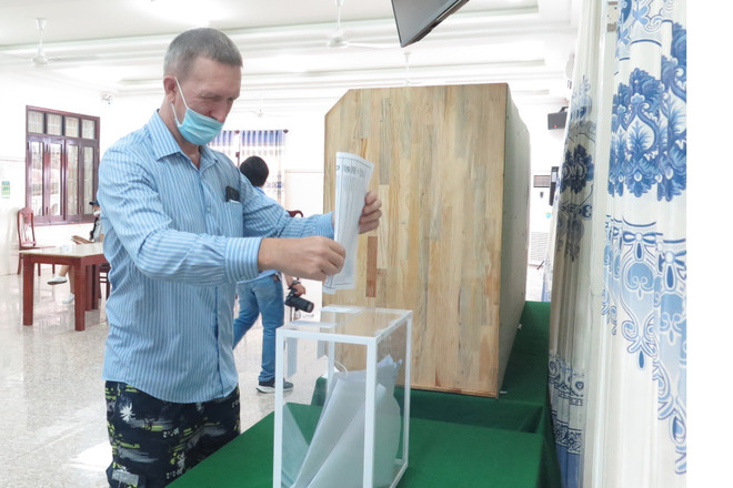 Khánh Hòa: Tổ chức cho công dân Nga bầu đại biểu Duma Quốc gia Nga ảnh 1