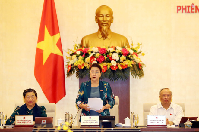 Chủ tịch Quốc hội Nguyễn Thị Kim Ngân phát biểu khai mạc. (Ảnh: Trọng Đức/TTXVN) Khai mạc Phiên họp thứ 46 của Ủy ban Thường vụ Quốc hội ảnh 1