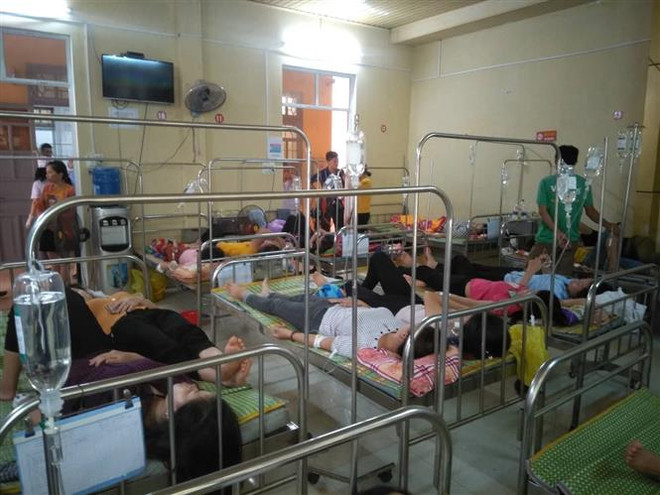 Đắk Lắk: Hàng chục người ngộ độc thực phẩm do ăn bánh mỳ ảnh 1