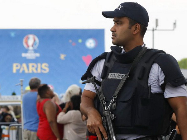 Pháp phối hợp với tình báo của các nước Arab chống khủng bố ảnh 1