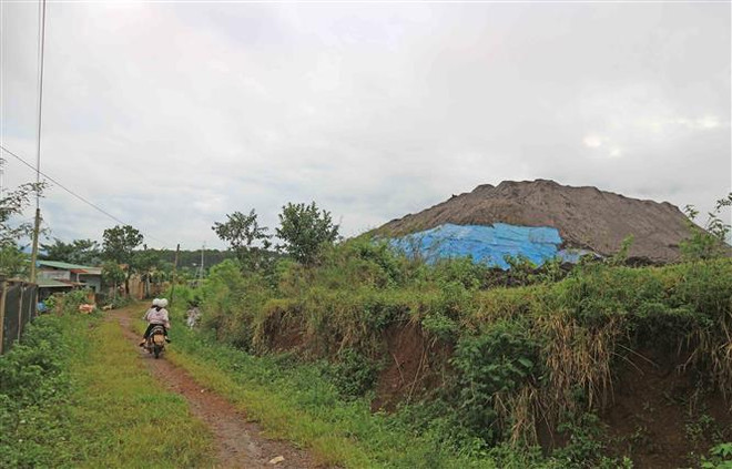 Siết chặt hoạt động xử lý chất thải rắn của Công ty nhôm Lâm Đồng ảnh 1