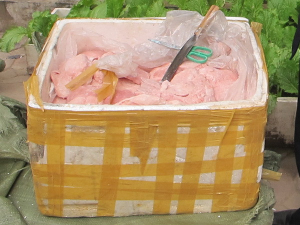 Chủ lô hàng 4 tấn nầm gia súc không nguồn gốc bị phạt 70 triệu đồng ảnh 1