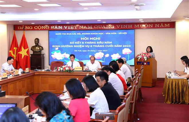 Khối thi đua các bộ ngành Khoa học-Văn hóa-Xã hội đẩy mạnh đổi mới ảnh 1