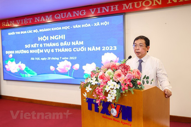 Khối thi đua các bộ ngành Khoa học-Văn hóa-Xã hội đẩy mạnh đổi mới ảnh 2