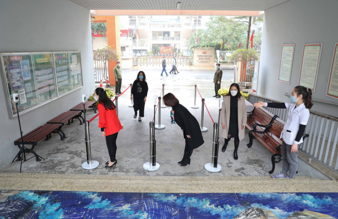 Hà Nội: Học sinh từ lớp 1-6 học trực tiếp theo tinh thần tự nguyện ảnh 1