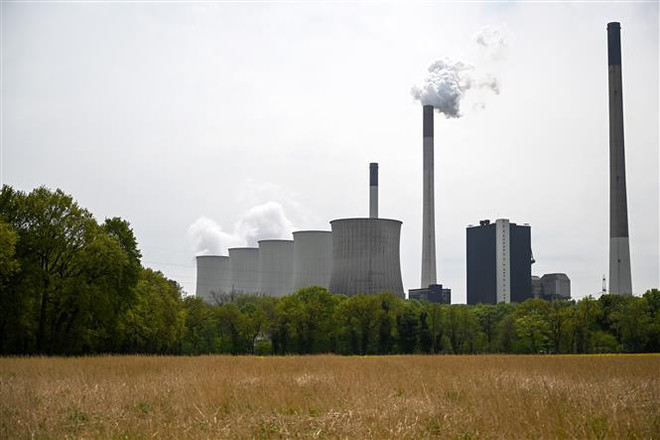 Lượng CO2 từ nhiên liệu hóa thạch cao kỷ lục trong năm 2022 ảnh 1