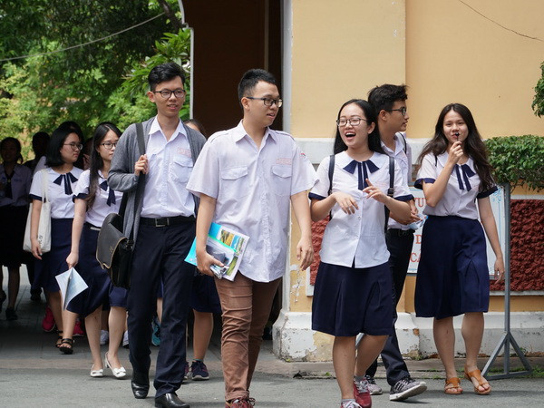 Thanh Hóa có 3 thí sinh đạt điểm tuyệt đối xét tuyển đại học ảnh 1