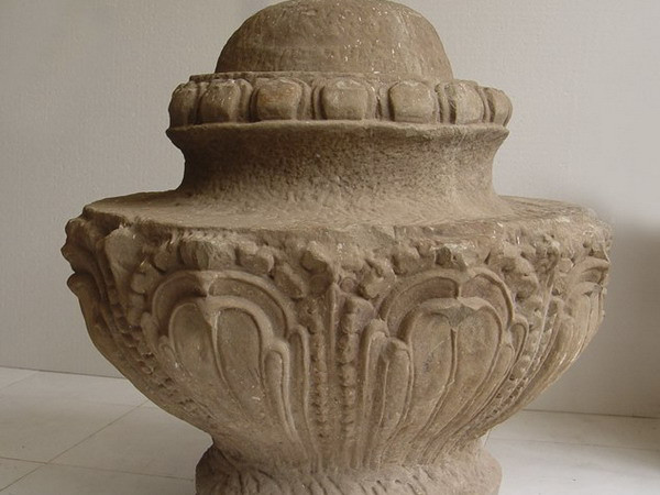 Đề nghị công nhận bệ đá hoa sen thế kỷ VIII-IX là bảo vật quốc gia ảnh 1