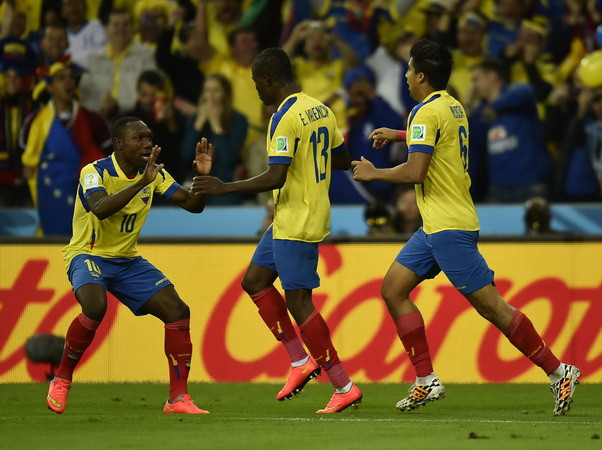 Ecuador ngược dòng ấn tượng nhờ sự tỏa sáng của Valencia ảnh 1