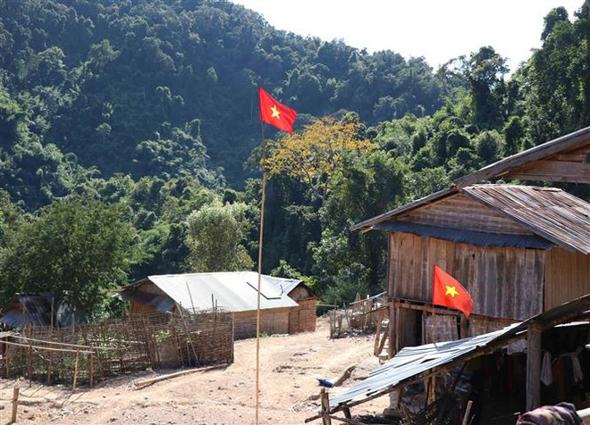 Giữ vững an ninh, củng cố vững chắc khối đại đoàn kết dân tộc ảnh 1