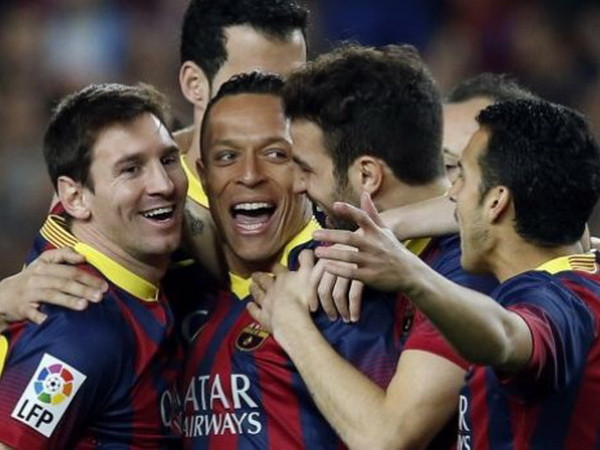 Kết quả bóng đá: "Ông lớn" đua nhau vùi dập đối phương ảnh 1