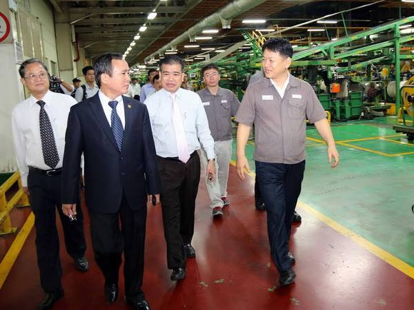 Tỉnh Bình Dương chia sẻ khó khăn với các doanh nghiệp FDI ảnh 1