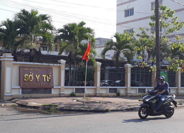 Thông tin về việc Phó Giám đốc Sở Y tế Cà Mau vi phạm Luật Đấu thầu ảnh 1