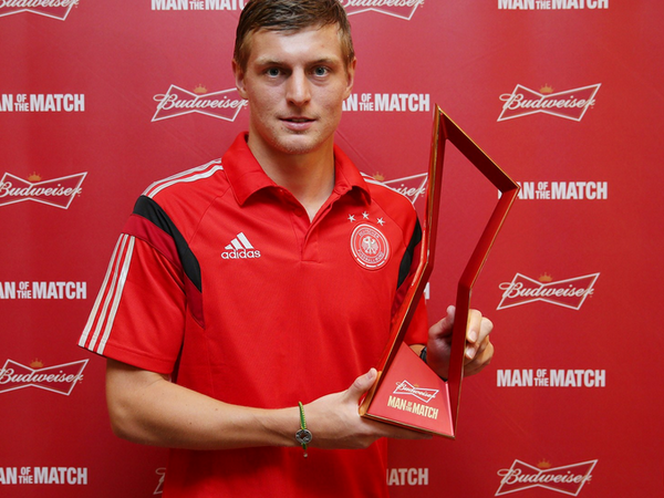 Chiêm ngưỡng hai pha lập công giúp Kroos xuất sắc nhất trận ảnh 1